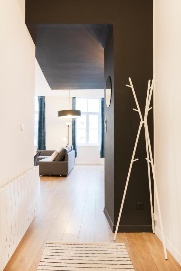 Le Chic De Nicolas Nancy Buitenkant foto